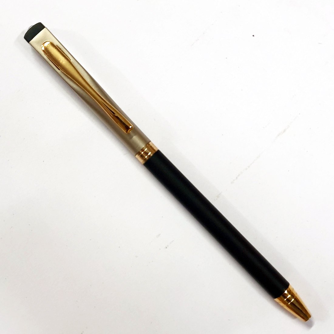 MP02 Square Diamond Metal Pen blank featuring a geometric barrel and crystal accents for custom engraving.