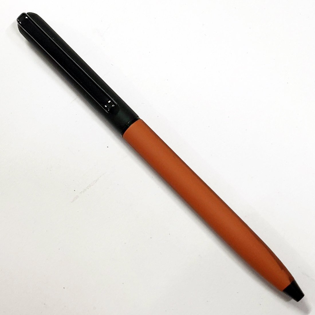 MP10 Trump Metal Pen blank featuring a luxury wooden grain finish for custom corporate engraving.