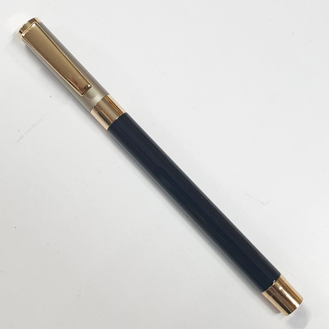 MP12 Monaco BR Metal Pen blank with a brushed metallic finish for professional laser engraving.